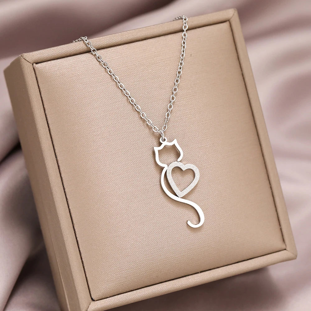 Stainless Steel Necklaces Trending Products Heart Cat Pendant Cute Choker Trendy Fine Chain Charms Necklace For Women Jewelry